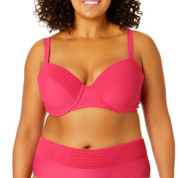 Summer Fuchsia/Hot Pink Smocked Bikini Swim Top -3X (24W-26W)-NWT- Time and Tru - Picture 1 of 16